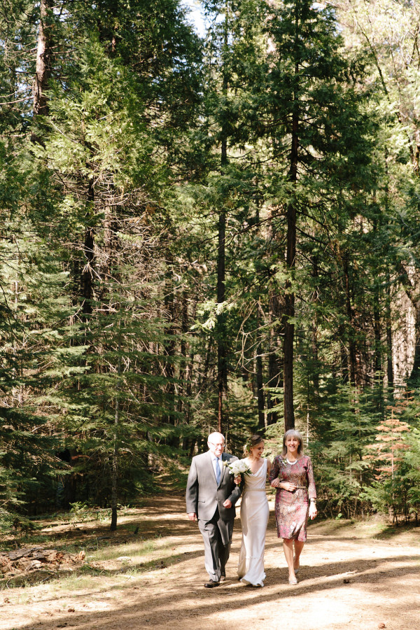 Simone-Anne-Lauren-Jamey-Yosemite-Evergreen-Lodge-Wedding-267
