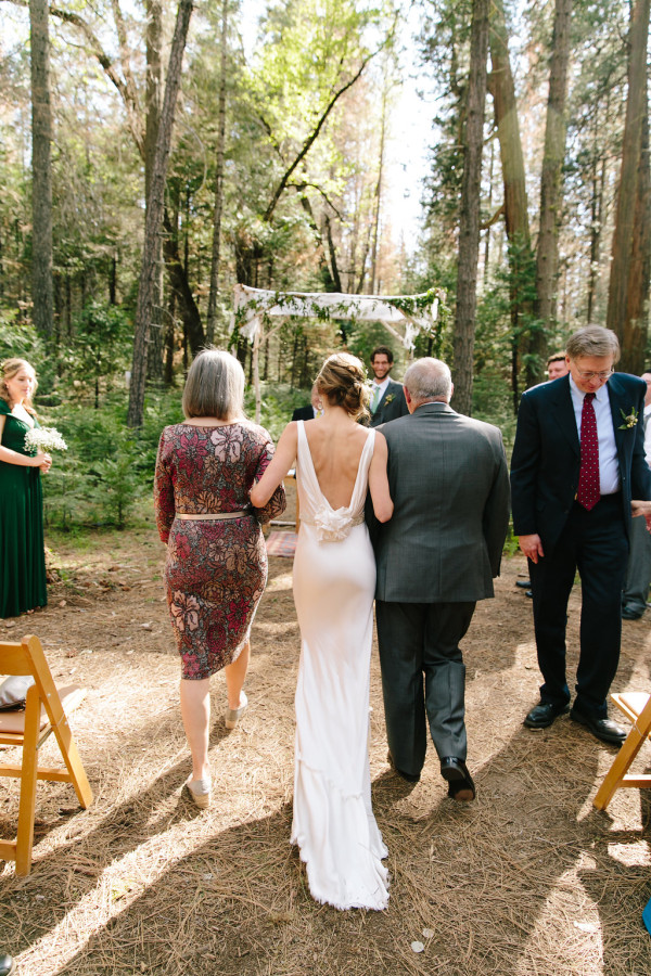 Simone-Anne-Lauren-Jamey-Yosemite-Evergreen-Lodge-Wedding-271